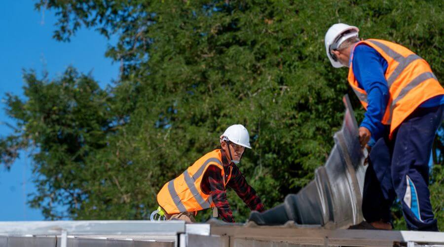 Roof maintenance in Glencross, SD